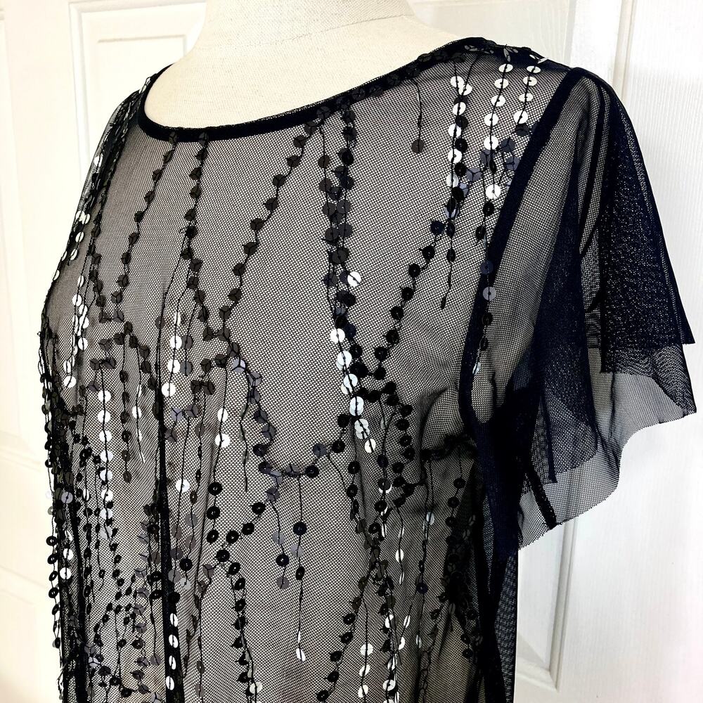 Vince Camuto Black sequin top, New mesh sequin fringe flutter sleeve top - Picture 8 of 8